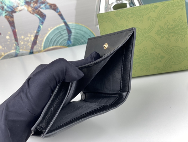 グッチ財布コピー全体デザイン